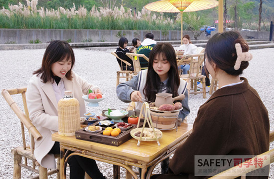 圍爐煮茶：茶是關(guān)鍵，這兩類(lèi)茶不適合煮[圍爐茶桌，自制圍爐]